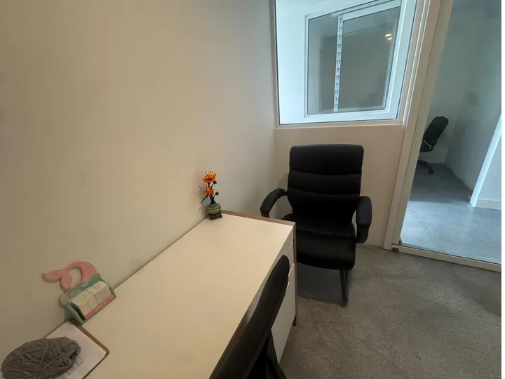 Private therapy offices at Mind-U